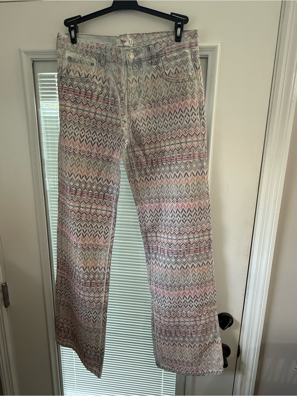 NWOT MANGO Women's Aztec Patterned Jeans